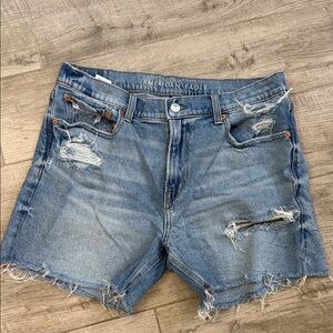American Eagle Outfitters EX Boyfriend Ripped Jean Shorts